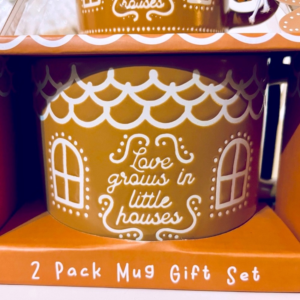 🤎Gingerbread House Mug Set - Picture 4 of 6